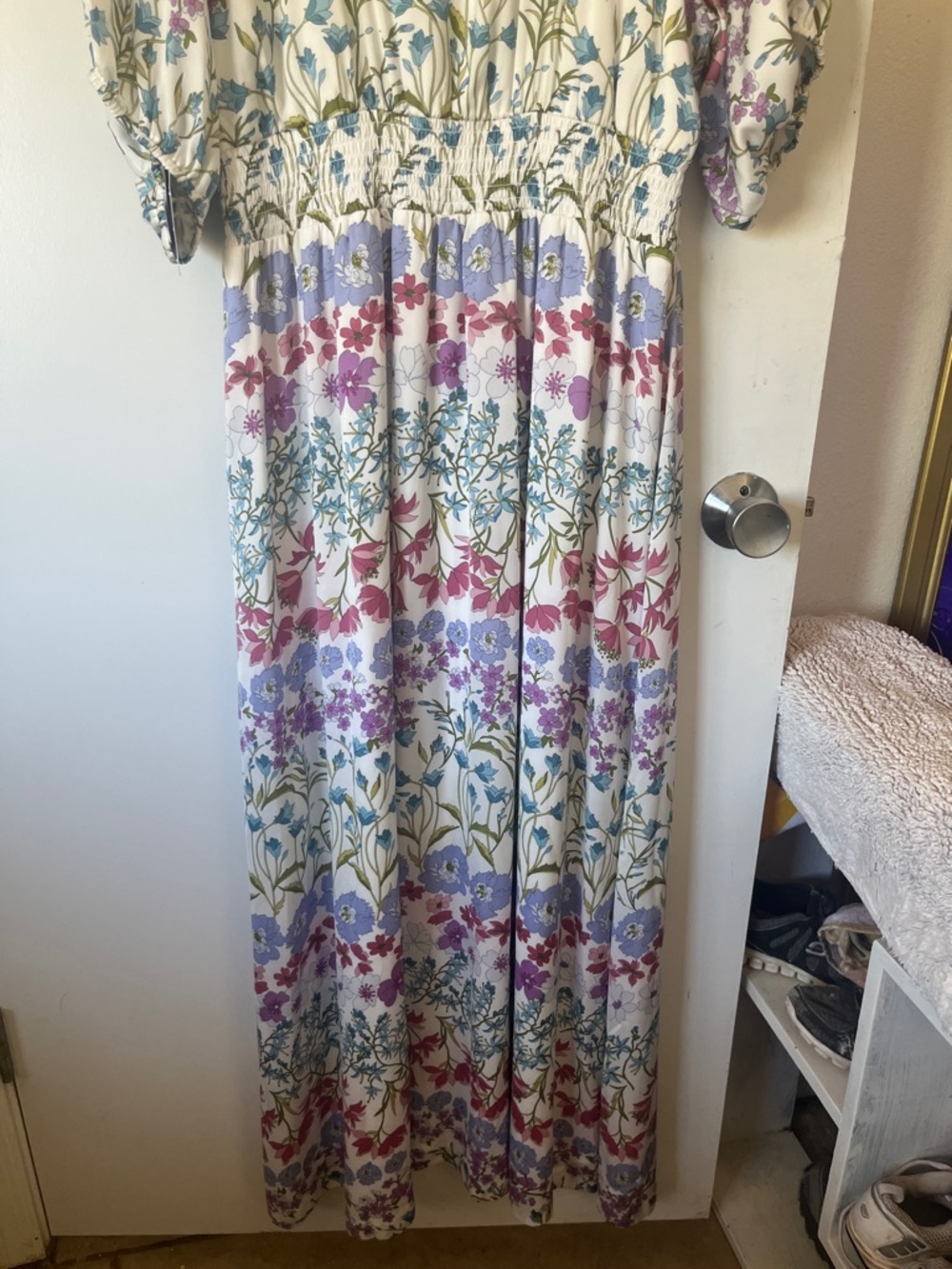 Maison Tara Floral light and airy soft spring maxi dress in ivory and lilac NWT - Picture 8 of 11